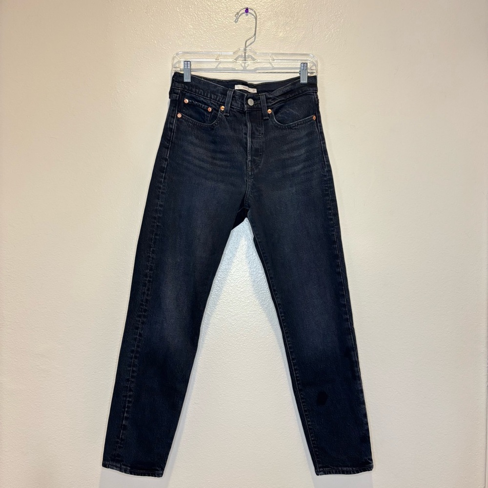 Levi's High Rise Wedgie Jean